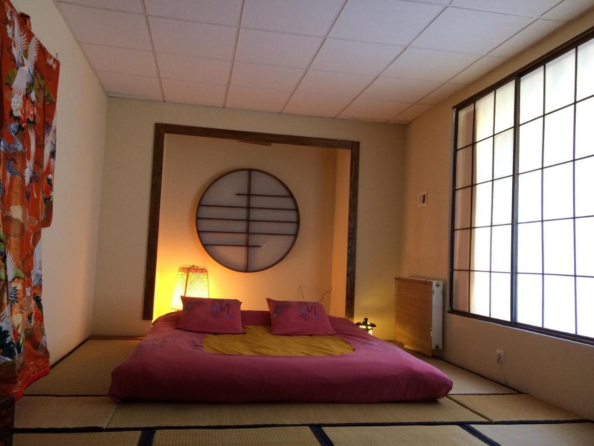 Minshuku Chambres D'Hotes Japonaises Thiers Exterior photo